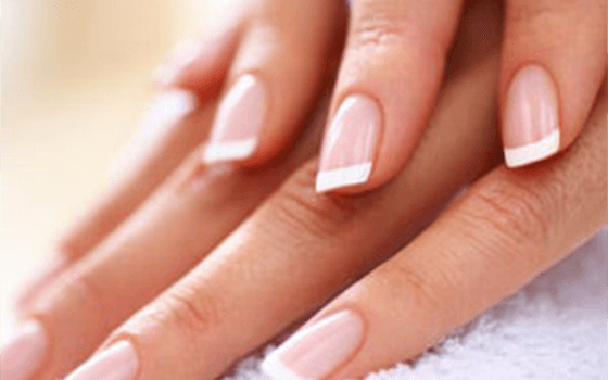 nails